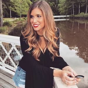 Meet your Posher, Liz